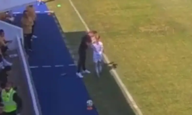 ¡Polémica! DT de Pumas empuja a una de sus jugadoras