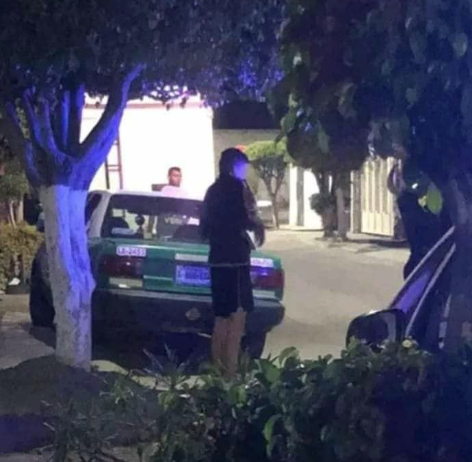 Taxista mata a puñaladas a pasajero