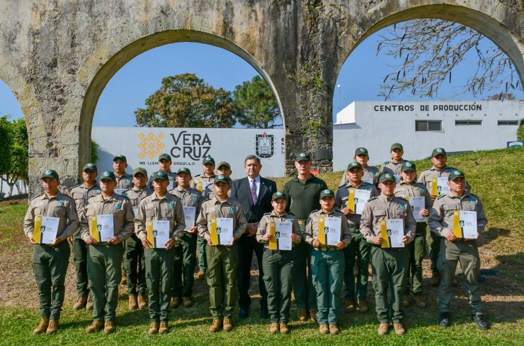 RESPONDE VERACRUZ A LA DEMANDA DE UNA POLICIA CONFIABLE Y PREPARADA