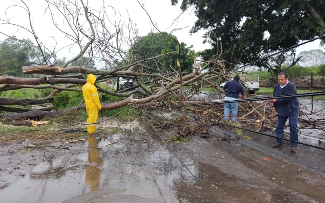 ATIENDE PC FAMILIAS AFECTADAS POR LAS LLUVIAS EN MARTINEZ DE LA TORRE