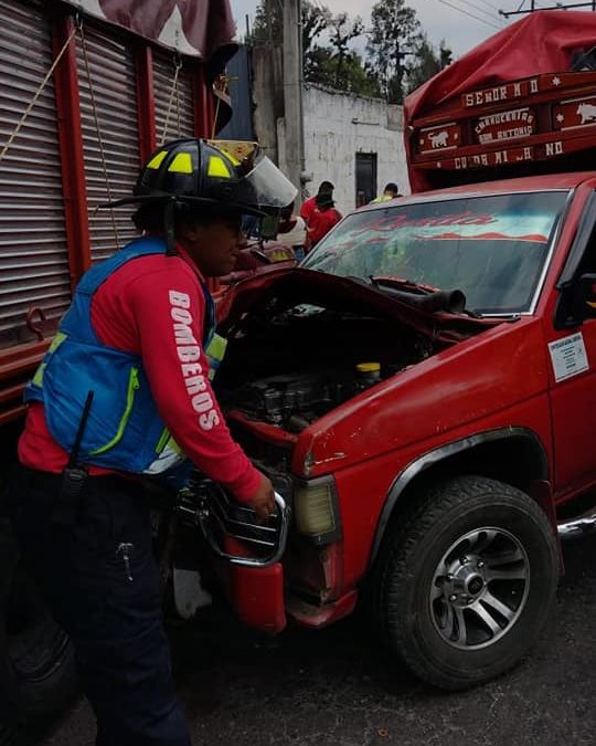 ACCIDENTE EN LA CARRETERA FORTIN-COSCOMATEPEC