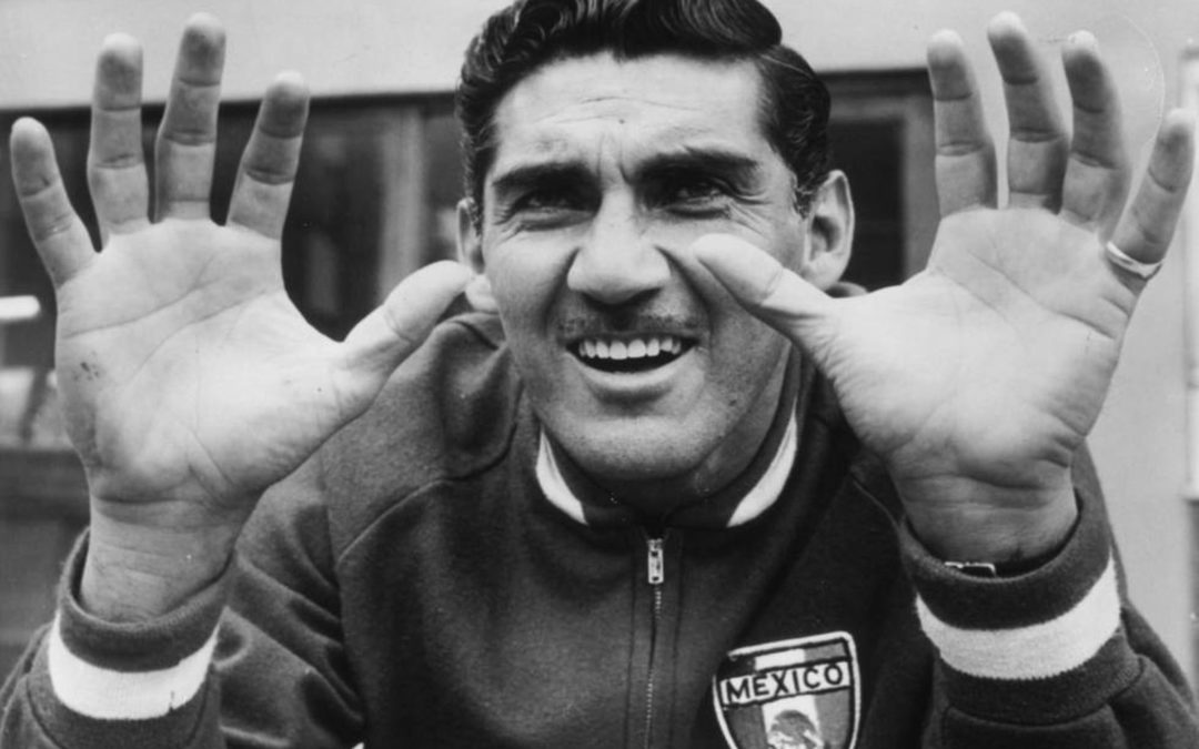 MUERE UN ICONO DEL FUTBOL MEXICANO ANTONIO «LA TOTA» CARVAJAL «EL CINCO COPAS»