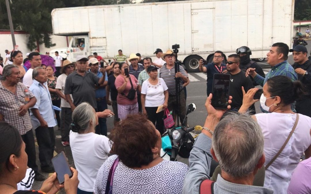Caos por desabasto de agua potable en Ixtaczoquitlán.