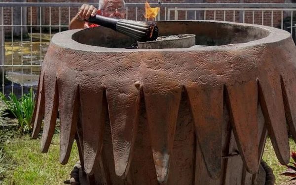 CONMEMORAN AUTORIDADES EL 55 ANIVERSARIO DEL PASO DE LA ANTORCHA OLIMPICA POR CORDOBA
