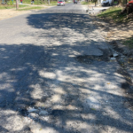 Con carreteras destrozadas reciben a los vacacionistas en Tlapacoyan