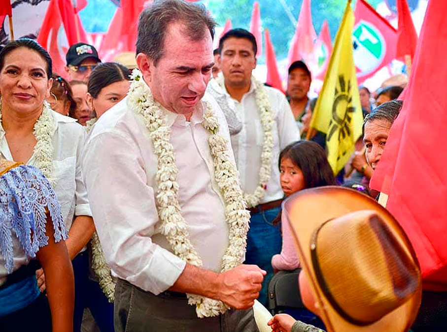 ¡PEPE VA POR LA SIERRA! – *LE PIDEN HOSPITALES, DRENAJES Y EMPLEOS