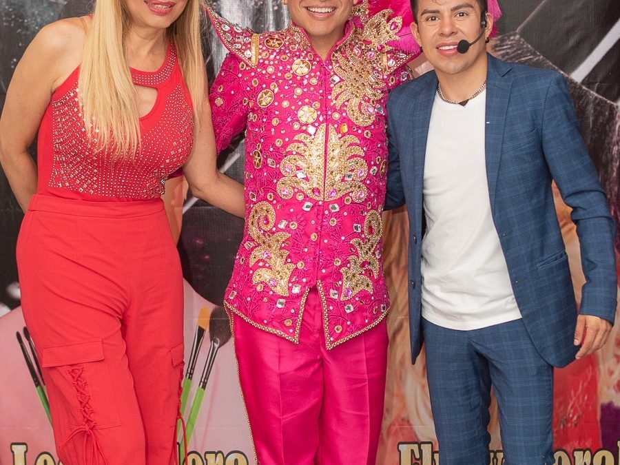 LEOO VALERA DIO MASTER CLASS DE M MAKE UP EN VERACRUZ