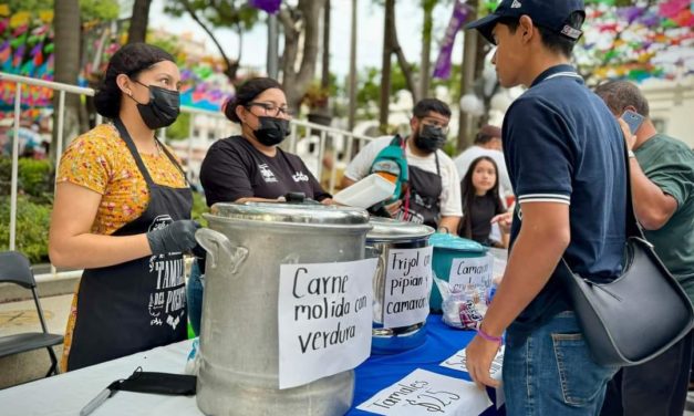 ANUNCIAN TAMALIZA EN MACROPLAZA DE VERACRUZ