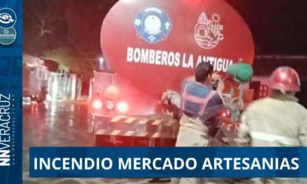 INCENDIO AFECTA PUESTOS DE ARTESANÍAS EN LA ANTIGUA