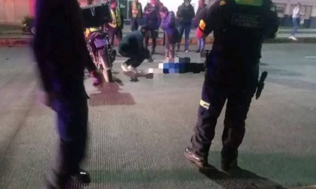 Muere mujer de la tercera edad atropellada por motociclista