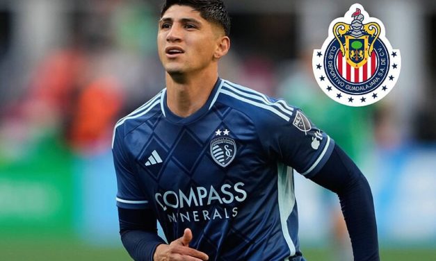 Alan Pulido alista su regreso a Chivas para el Clausura 2025