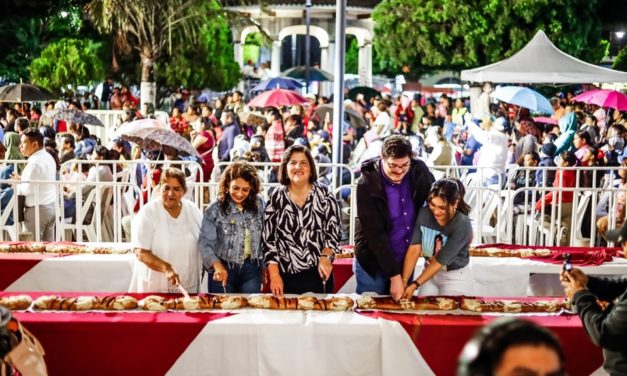 ALCALDESA Y DIF MUNICIPAL DE SAN ANDRÉS TUXTLA  FESTEJAN DÍA DE LOS REYES
