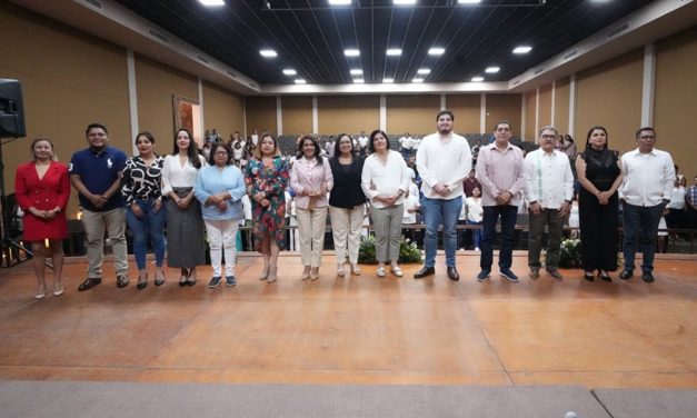 Celebra Ayuntamiento, DIF y Registro Civil, bodas colectivas en San Andrés Tuxtla.