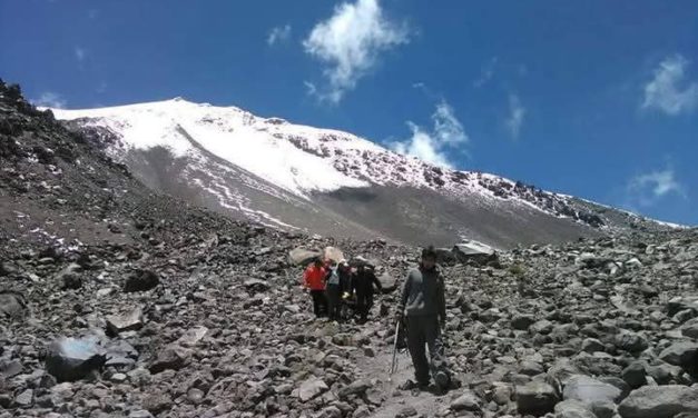 Muere alpinista tras accidentarse en la cara Norte del Volcán Pico de Orizaba