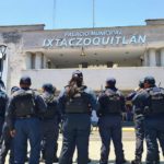 Dan de baja a 8 policías zoquitecos por irregularidades
