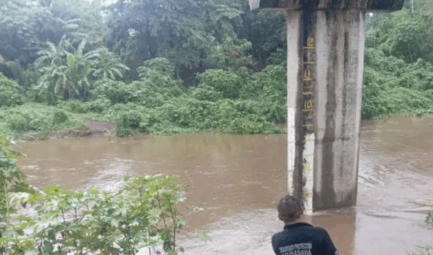 ASÍ AMANECIO EL JAMAPA HOY VIERNES