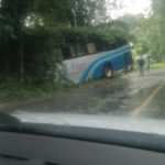 SE ACCIDENTA AUTOBÚS SOBRE LA COSCO-HUATUSCO