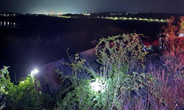 Trágico accidente de autobús ADO en Laguna Verde deja 2 muertos y 15 heridos.