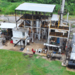 🔍 Localizan “mini‑refinería” de huachicol en Veracruz; aseguran medio millón de litros de crudo