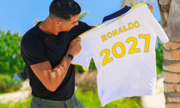 Cristiano Ronaldo renueva contrato con el Al Nassr hasta 2027