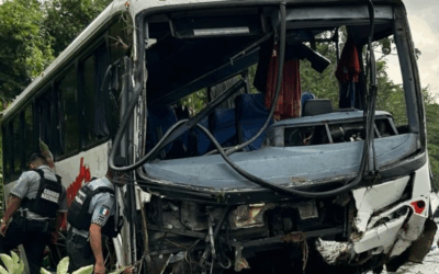 📰 Fallece persona que acudió al IMSS tras volcadura de autobús en Veracruz