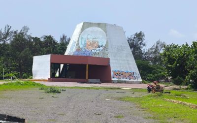 Supuestos funcionarios municipales tratan de despojar de terrenos a Fundación Yaritza
