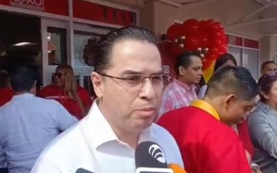 Inicia operaciones primera Tienda Oxxo Inclusiva del estado