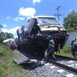 Tren Interoceánico colisiona con tráiler en Macuspana.