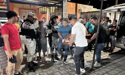 Arriban cuatro de los cinco cuerpos de la familia Durán Salazar a SanAndrésTuxtla