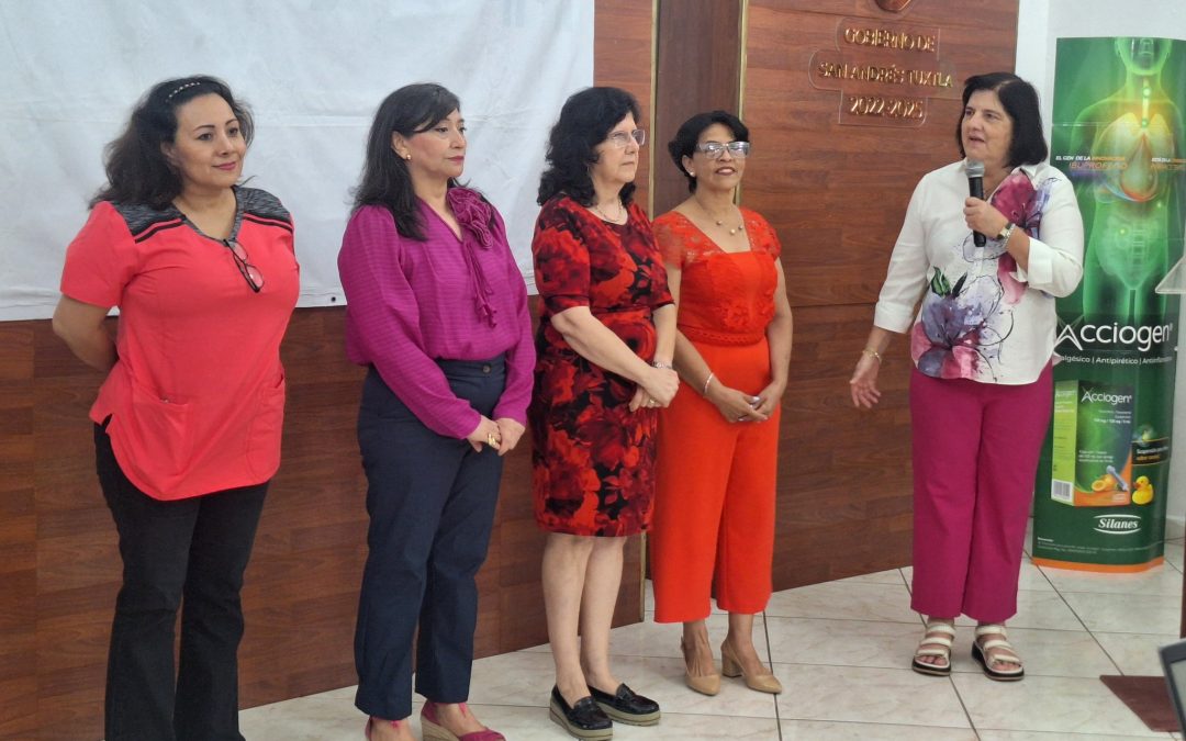 𝗦𝗼𝗰𝗶𝗲𝗱𝗮𝗱 𝗠é𝗱𝗶𝗰𝗮 𝗱𝗲 𝗟𝗼𝘀 𝗧𝘂𝘅𝘁𝗹𝗮𝘀, 𝗲𝗻𝘁𝗿𝗲𝗴𝗮 𝗿𝗲𝗰𝗼𝗻𝗼𝗰𝗶𝗺𝗶𝗲𝗻𝘁𝗼 𝗮 𝗹𝗮 𝗮𝗹𝗰𝗮𝗹𝗱𝗲𝘀𝗮 𝗱𝗲 𝗦𝗮𝗻 𝗔𝗻𝗱𝗿é𝘀 𝗧𝘂𝘅𝘁𝗹𝗮 𝘆 𝗮 𝗺é𝗱𝗶𝗰𝗼𝘀 𝗱𝗲𝘀𝘁𝗮𝗰𝗮𝗱𝗼𝘀 𝗱𝗲 𝗹𝗮 𝗿𝗲𝗴𝗶ó𝗻