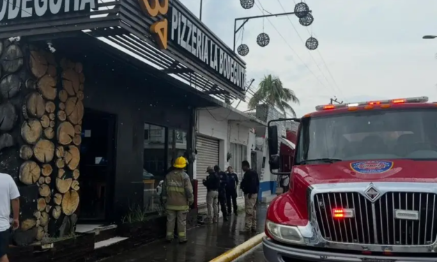 Conato de incendio en local comercial en Boca del Río
