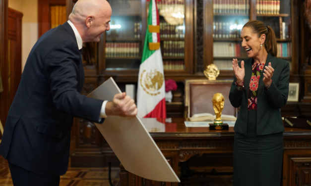 Gianni Infantino visita México y se reúne con Sheinbaum para afinar detalles del Mundial 2026