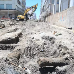 Veracruz redescubre su historia: desentierran dos cañones antiguos en avenida Independencia
