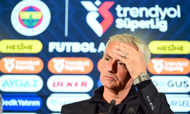 Nota periodística: Mourinho explota contra la directiva del Fenerbahçe por los fichajes, incluido Edson Álvarez
