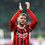 ¿Se va Santi Giménez del AC Milan? Esto es lo que se sabe
