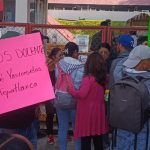 PADRES DE FAMILIA TOMAN LA SEV EN XALAPA