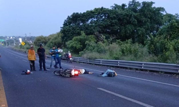 UN MUERTO Y UN HERIDO DE GRAVEDAD TRAS ACCIDENTE EN CARRETERTA VERACRUZ-XALAPA