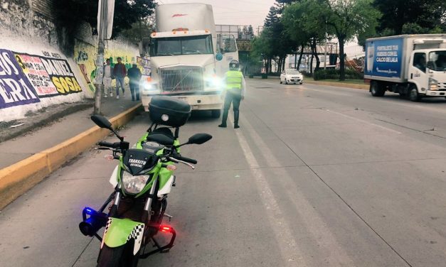 Regulan circulación de tráileres y transporte de materiales peligrosos en Veracruz