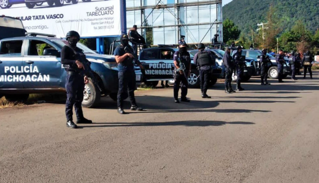 Ola de narcoviolencia arrasa Michoacán el fin de semana con ataques armados y bloqueos