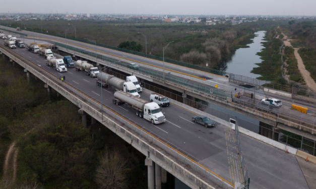 “Por mar y tierra”: 21 aduanas en 13 estados bajo sospecha de contrabando de combustible