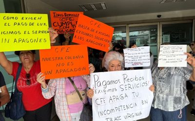 Apagones afectan a colonias de Veracruz; vecinos protestan contra la CFE