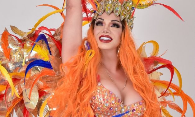 LA VEDETTE VERACRUZANA MONICA DE LA TORRE PRESENTARA «DIVA´´S