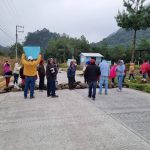 🚨 POBLADORES BLOQEUAN CARRETERA AYAHUALULCO-IXHUATLAN DE LOS REYES 🚧