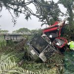 CIERRE DE CIRCULACIÓN POR ACCIDENTE EN KILÓMETRO 139 DE LA AUTOPISTA LA TINAJA COSOLEACAQUE.
