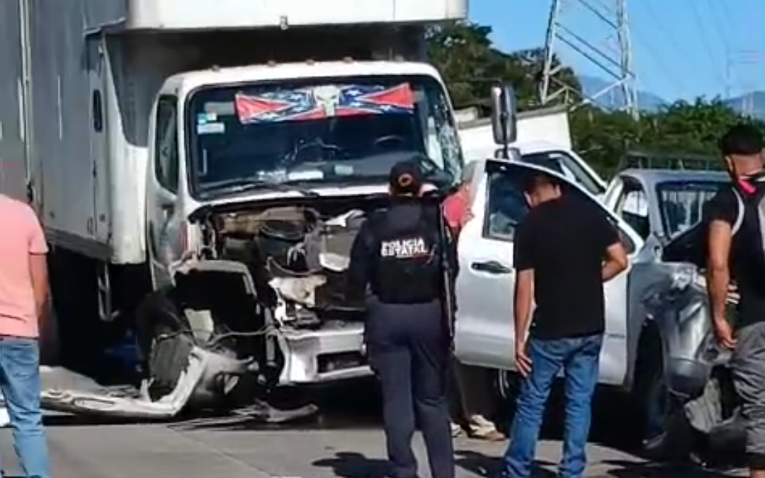 CARAMBOLA EN AMATLAN
