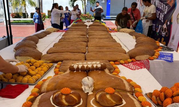CATEMACO SE PREPARA PARA LA TERCERA EDICIÓN DEL «PAN DE MUERTO MÁS GRANDE DE LOS TUXTLAS»