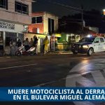  MUERE MOTOCICLISTA AL DERRAPAR EN EL BULEVAR MIGUEL ALEMÁN DE BOCA DEL RÍO