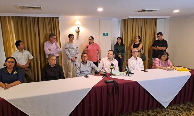 DESPIDOS, EXPLOSIONES, CIERRE DE NEGOCIOS, CFE PONE EN JAQUE A EMPRESARIOS DE VERACRUZ