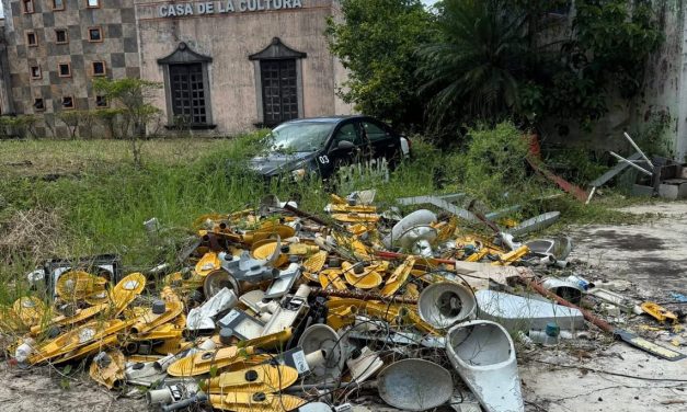 DENUNCIAN ABANDONO CRÍTICO EN INMUEBLES DE SANTIAGO TUXTLA