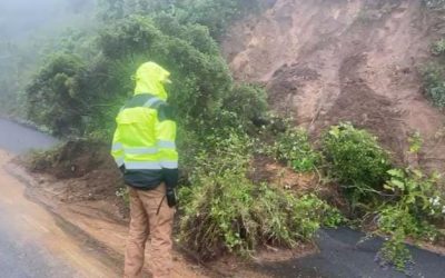 DESLIZAMIENTO DE TALUD EN LAS CUMBRES DE ACULTZINGO